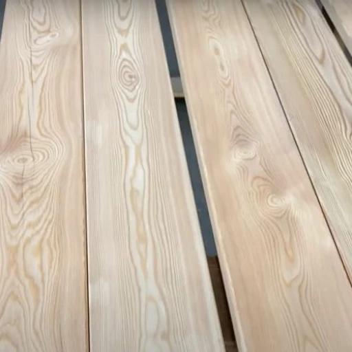 Доска террасная лиственница гладкая 45*90*4000, сорт АВС (0,36м2)